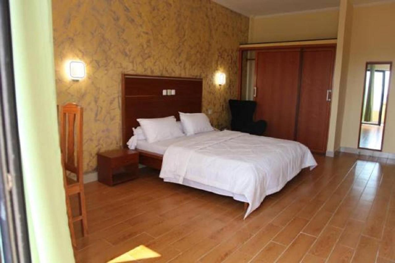 Cityzen Hotel Douala Exterior photo
